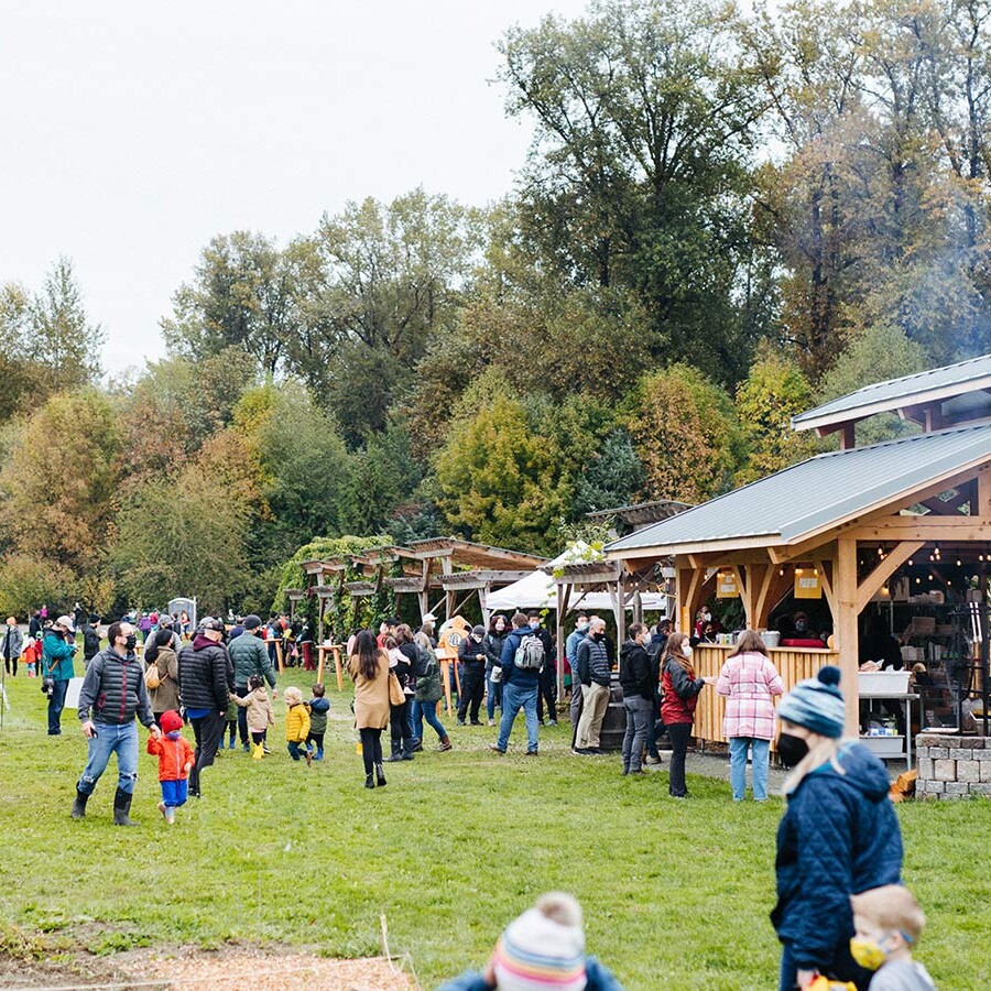 Families enjoy fall activities and fresh food at Oxtober.